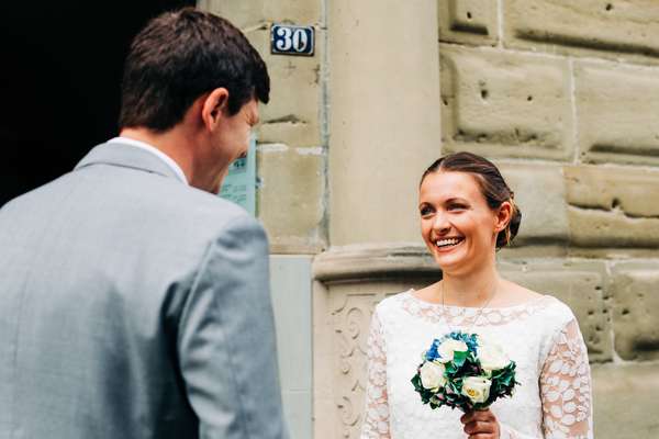 Relaxed elopement and small ceremony wedding photography in Edinburgh