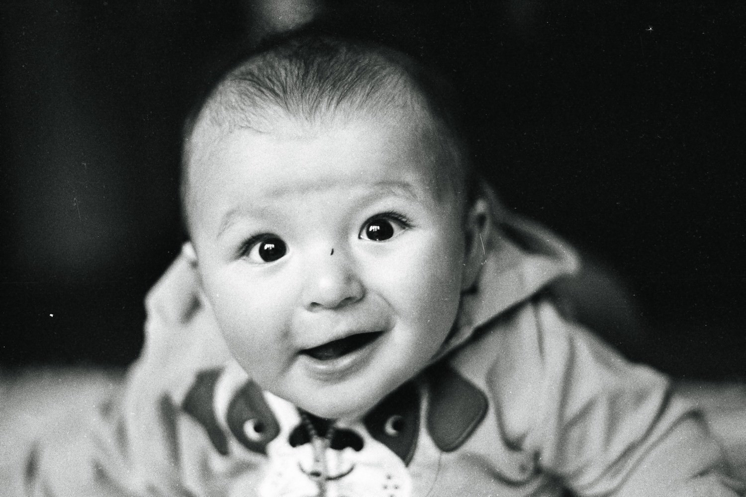 Documentary and reportage wedding photographer