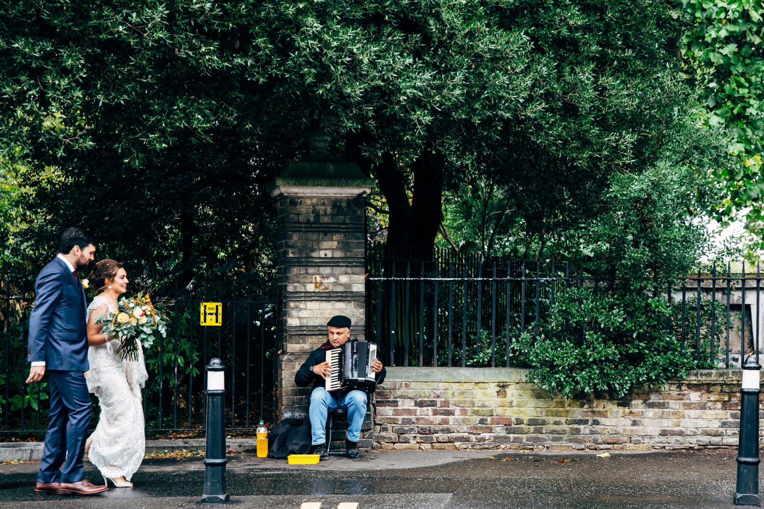 Relaxed urban wedding photography at The Old Church, Stoke Newington, London