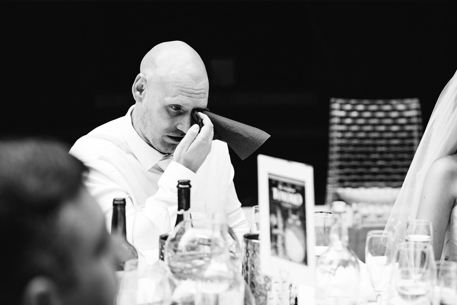 Relaxed urban wedding photography at Devonshire Terrace, London