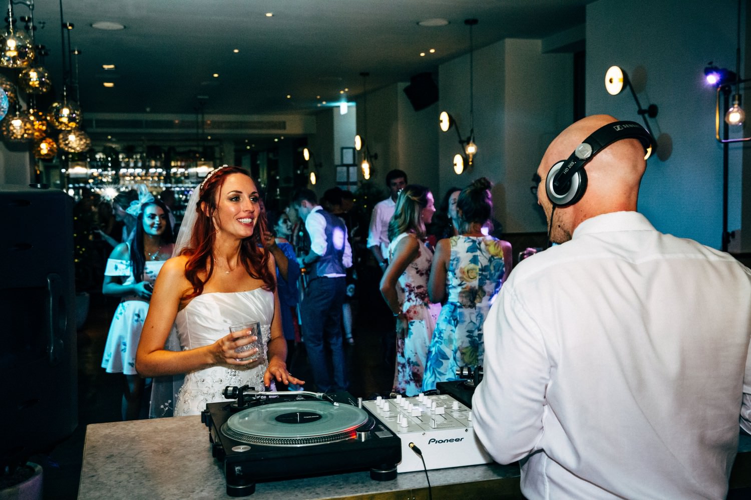 Relaxed urban wedding photography at Devonshire Terrace, London