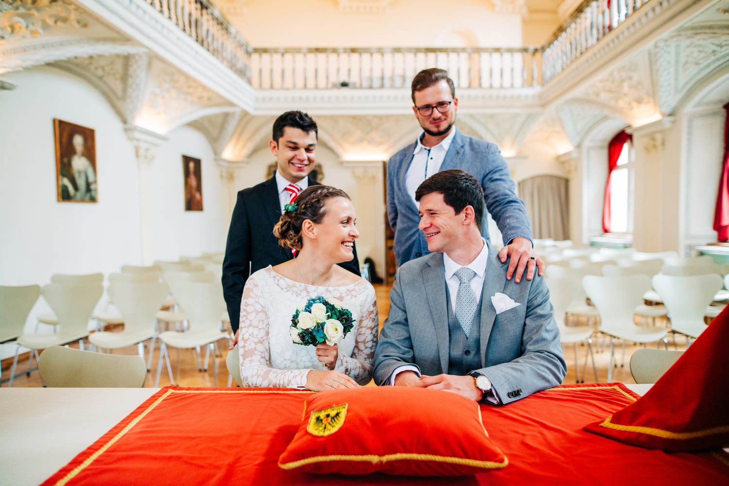 Relaxed elopement and small ceremony wedding photography in Edinburgh