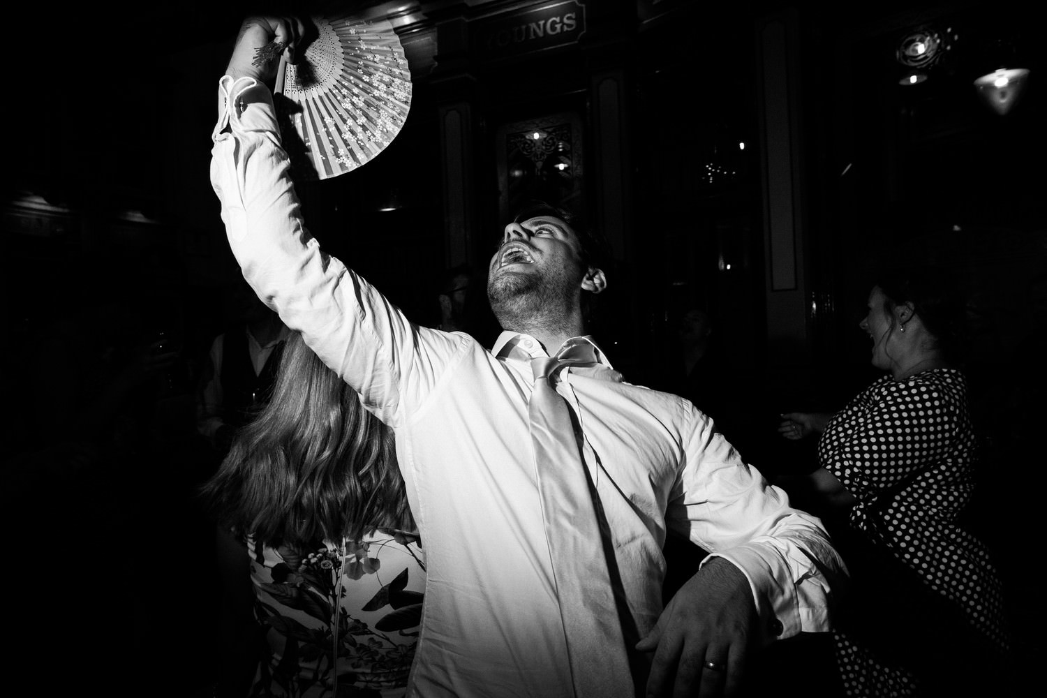 Relaxed pub wedding photography in Scotland