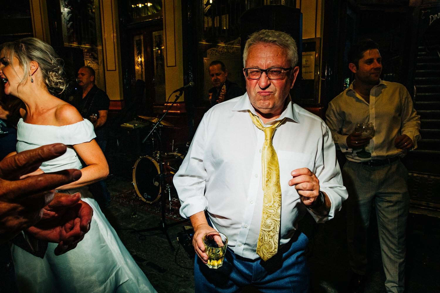 Relaxed pub wedding photography in Scotland