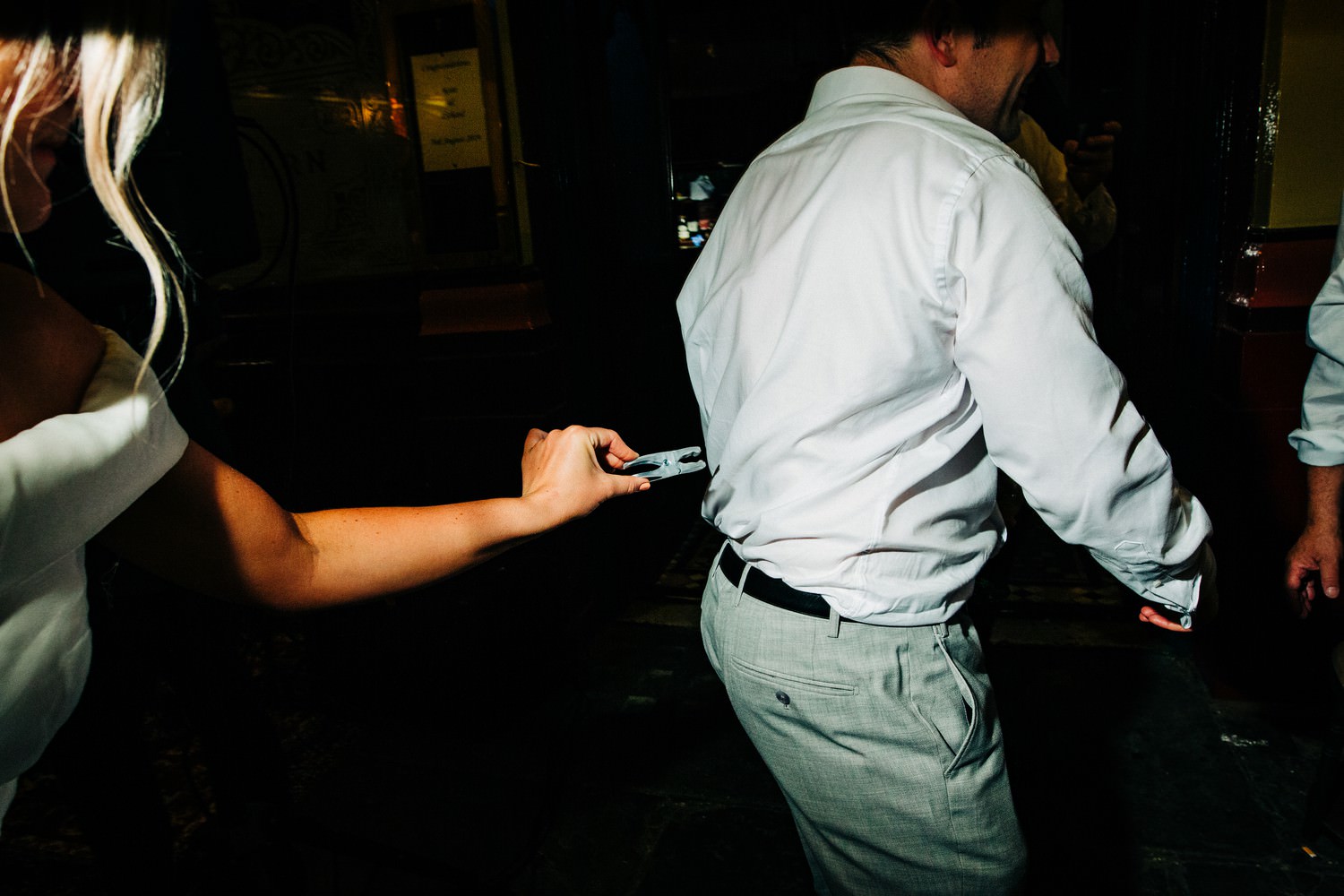 Relaxed pub wedding photography in Scotland