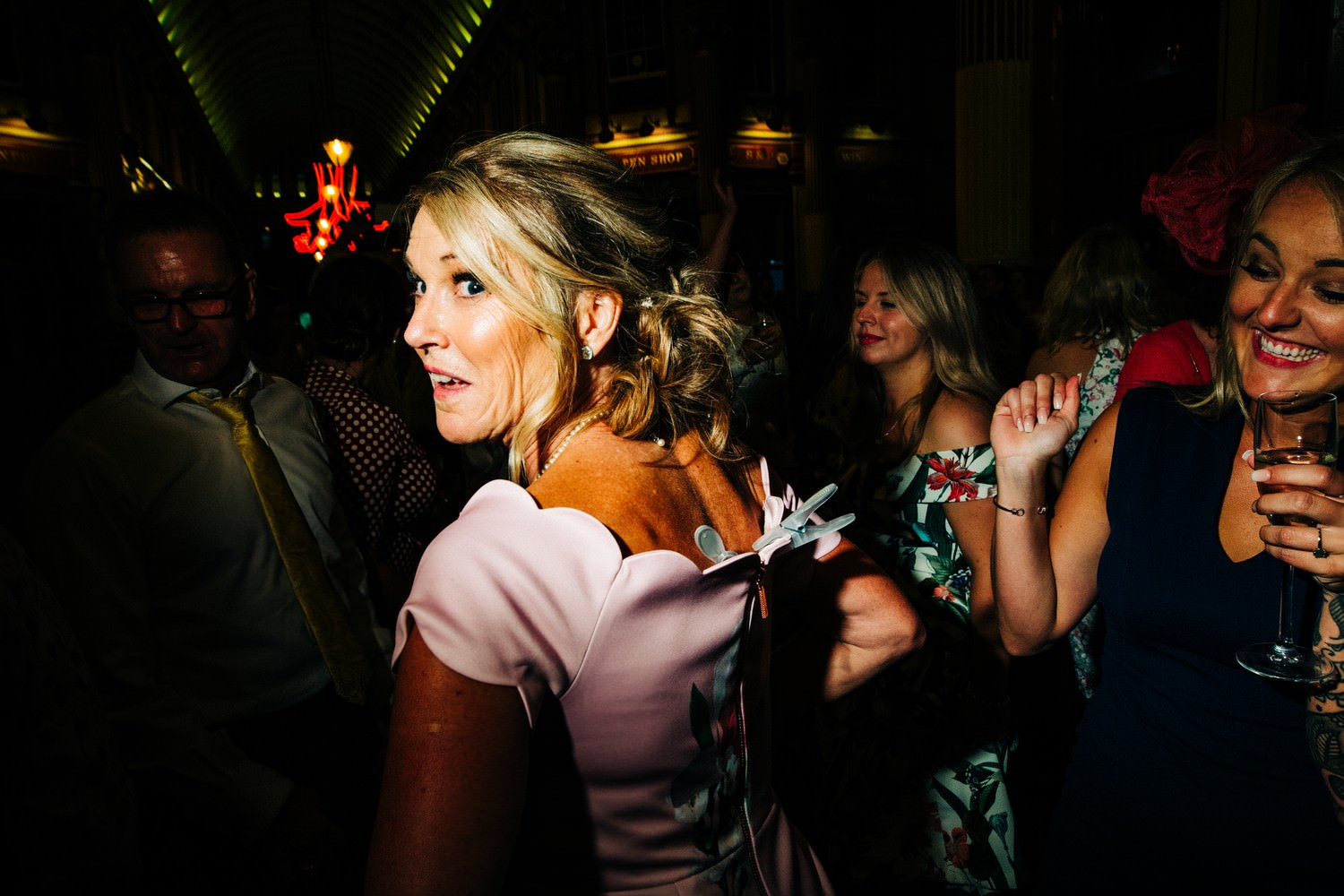 Relaxed pub wedding photography in Scotland