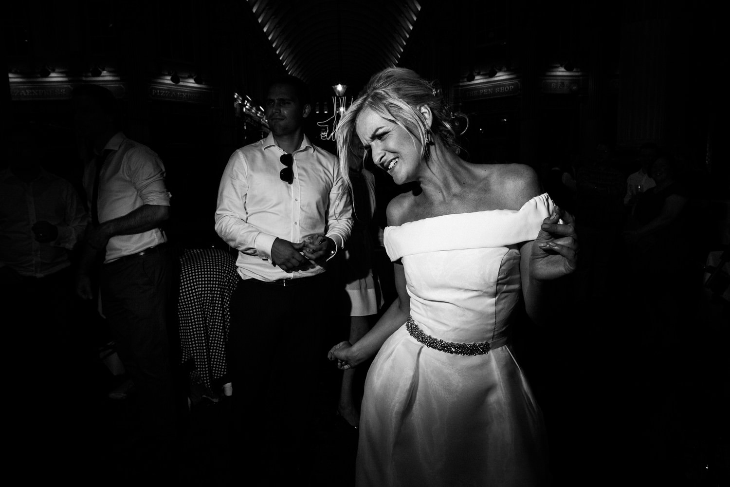 Relaxed pub wedding photography in Scotland