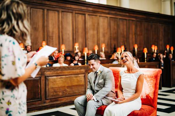 Relaxed pub wedding photography in Scotland