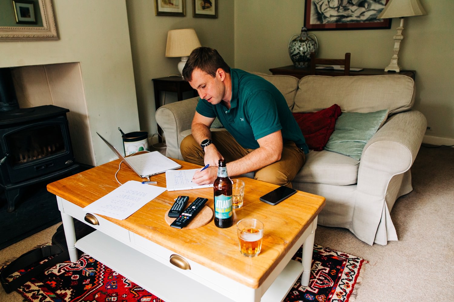 Relaxed Scottish Borders wedding photography near Edinburgh