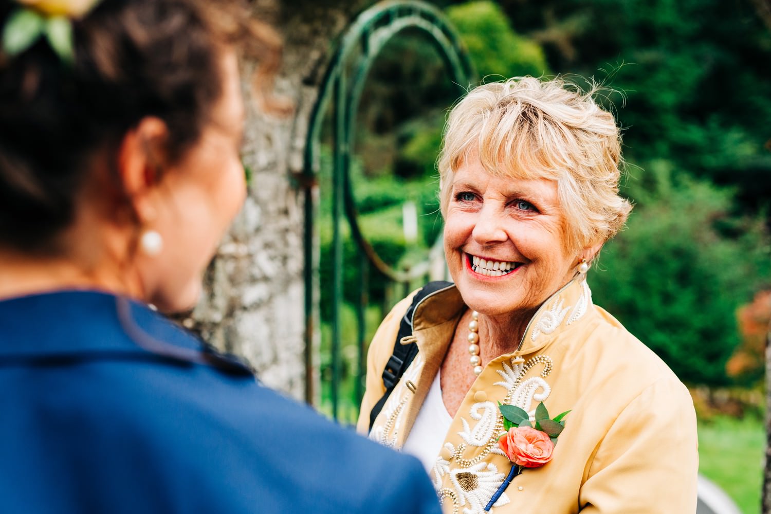 Relaxed Scottish Borders wedding photography near Edinburgh